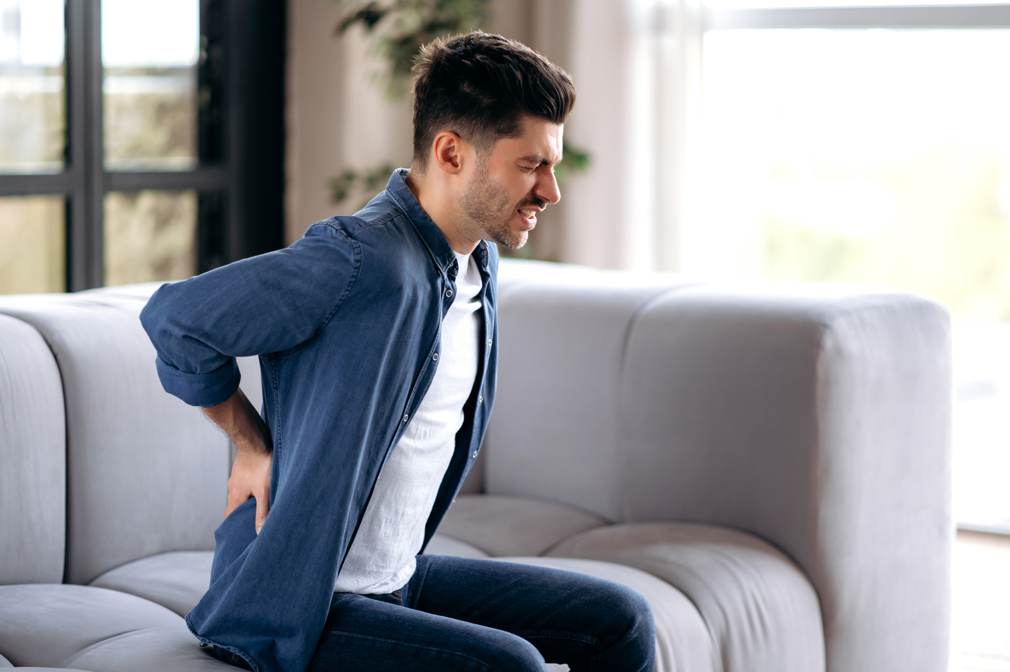Sciatica Pain So Bad You Can’t Walk? Causes, Symptoms & Relief Tips Banner